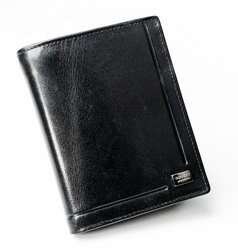 Pánska vertikálna peňaženka bez zapínania z čiernej pravej kože Rovicky