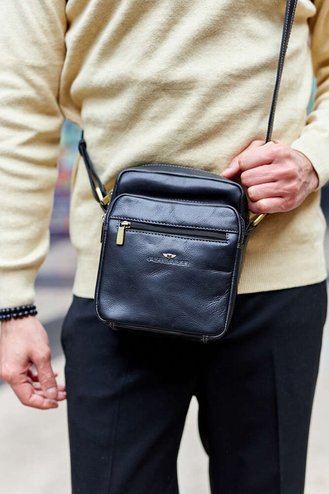 Priestranná kožená pánska taška s vreckami - Peterson