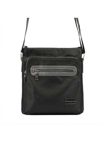 Čierna pánska taška Coveri World CW2214 s nastaviteľným popruhom a mnohými vreckami
