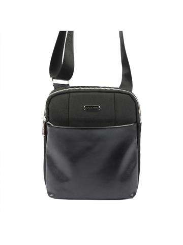 Čierna pánska taška Coveri World CW6014 Polyesterová crossbody taška s nastaviteľným popruhom a vonkajším vreckom