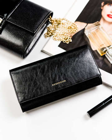 Elegantná dámska kožená peňaženka na karty s ochranou RFID - Peterson - čierna